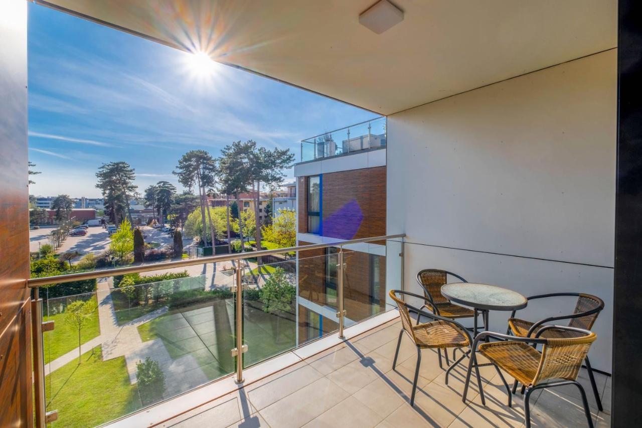 Mf Port Azur Wellness Apartments Siófok Eksteriør bilde