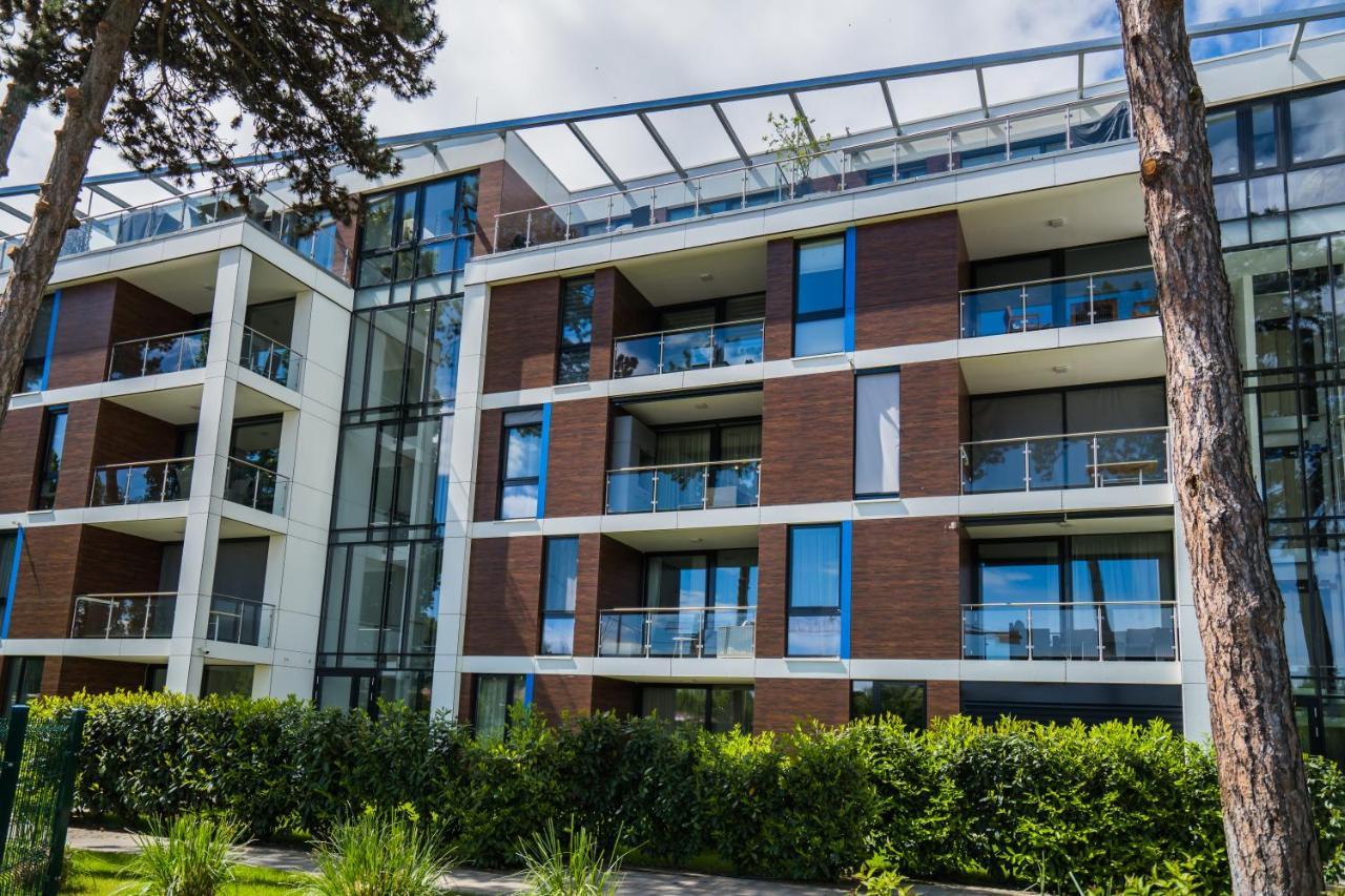 Mf Port Azur Wellness Apartments Siófok Eksteriør bilde