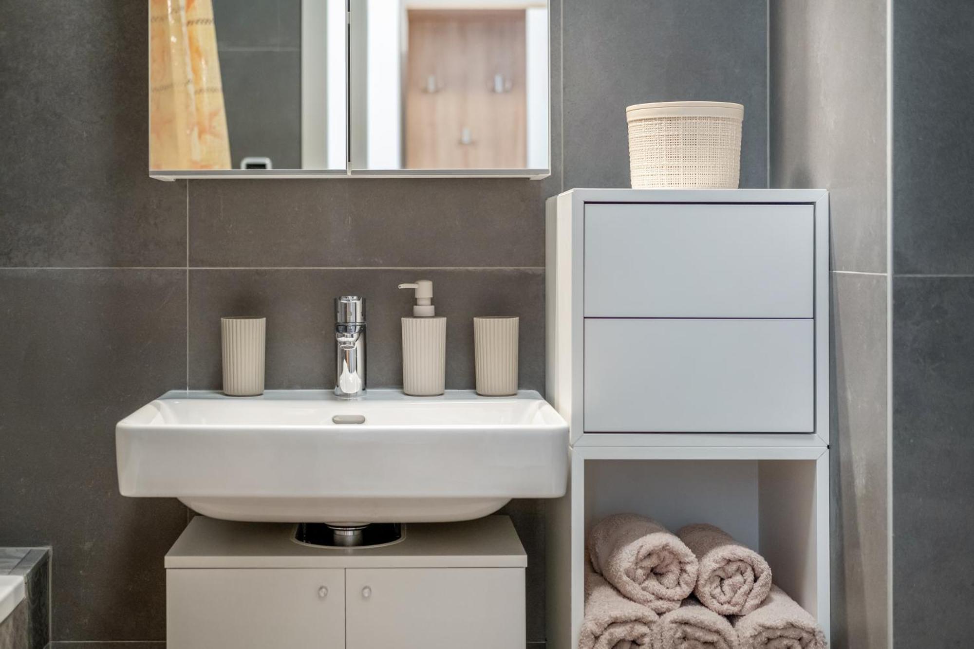 Mf Port Azur Wellness Apartments Siófok Eksteriør bilde