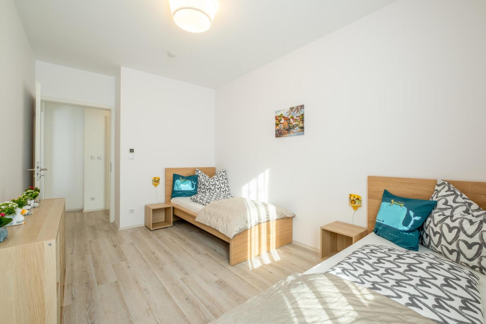 Mf Port Azur Wellness Apartments Siófok Eksteriør bilde